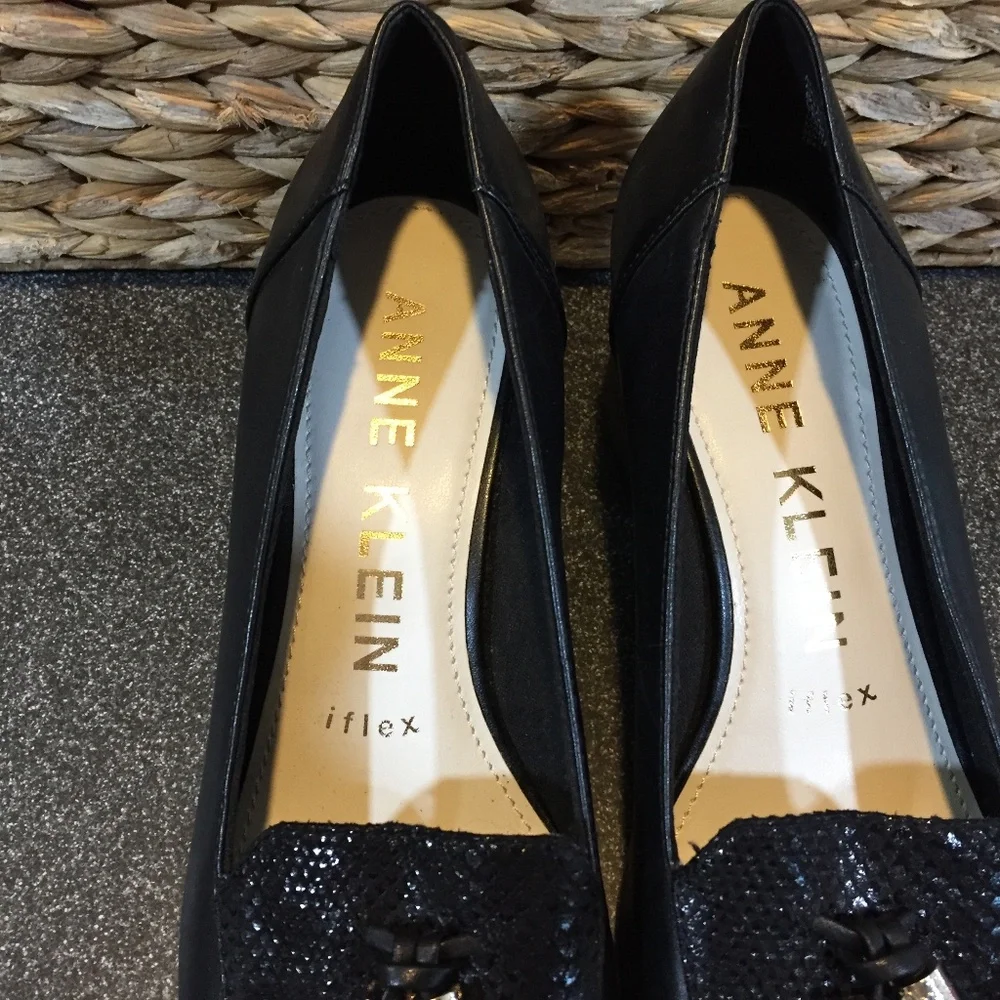 Anne Klein Iflex Black Leather Heeled Loafers with Tassel & Patent Detail